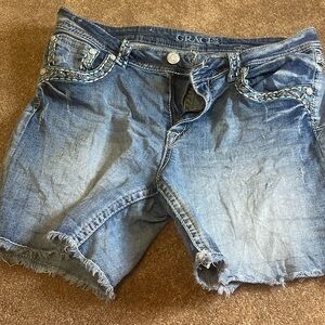 Women’s Shorts